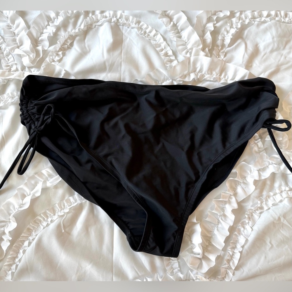 Swim Sexy Black Women's Swim Bottom Size 16